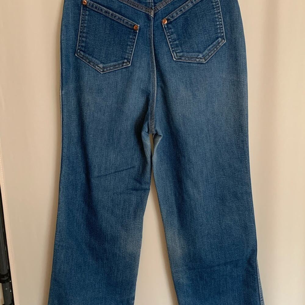 Vintage Levi's Highest Waisted Snap Button Jeans 1980's mom jean hemmed ankle - Picture 9 of 16